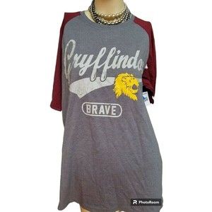Harry Potter Gryffindor Size M Gray Lion Crest Brave Hogwarts Baseball Style